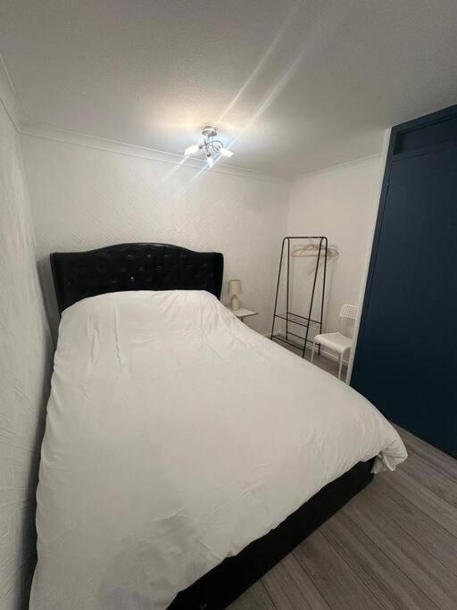 2 Bedrooms In Plaistow Near Tube To Appartamento *