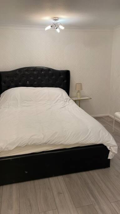 Appartamento 2 Bedrooms In Plaistow Near Tube To *